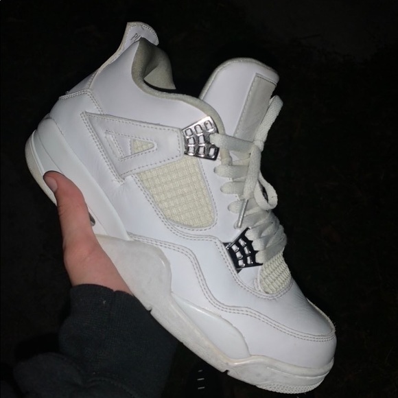 jordan pure moneys size og all getting cleaned and iced 380$